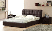 QUEEN KANSAS LEATHERETTE BED (B018) - ASSORTED COLORS AVAILABLE