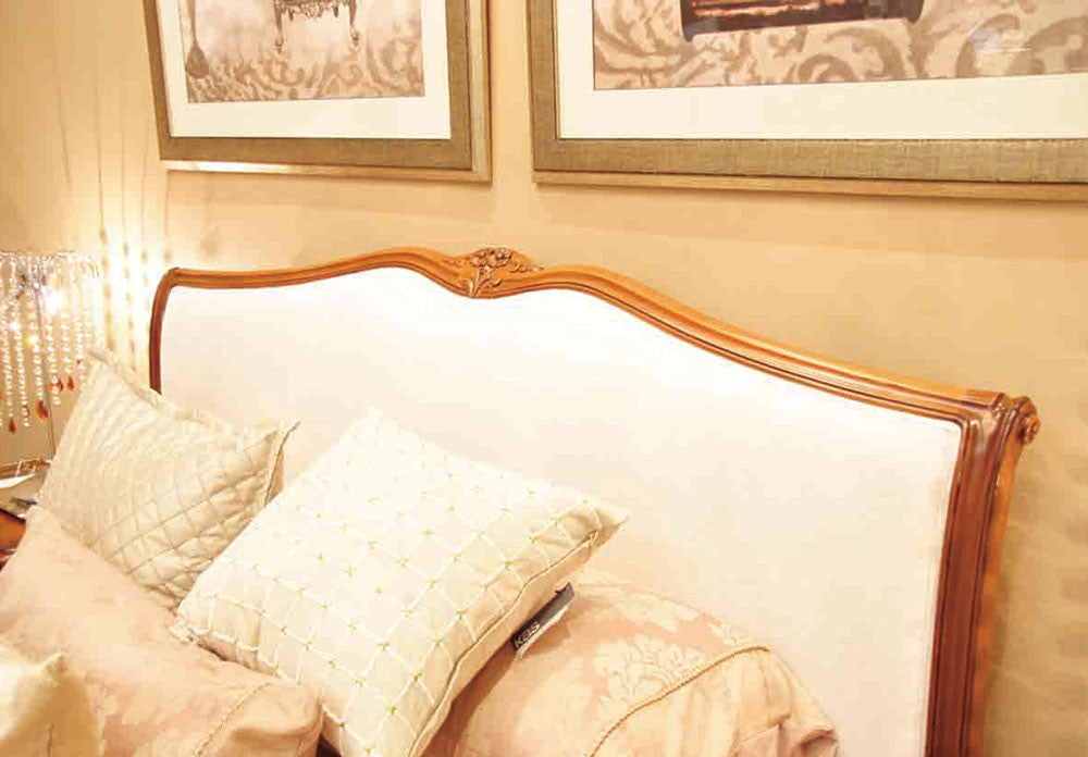LOUIS (BE-211) KING 4 PIECE BEDROOM SUITE - CHERRY