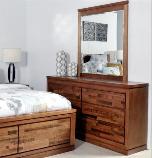 BERTROSE TASMANIAN OAK DRESSING TABLE WITH MIRROR - (MODEL:3-1-18-12-9-19-12-5) - AS PICTURED