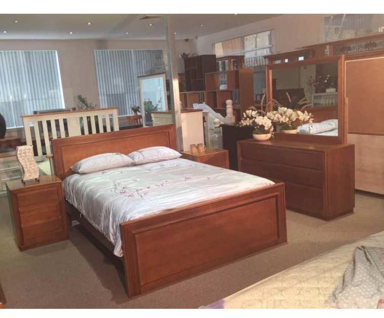 MOSMAN KING 4 PIECE (TALLBOY) BEDROOM SUITE -LIGHT BROWN