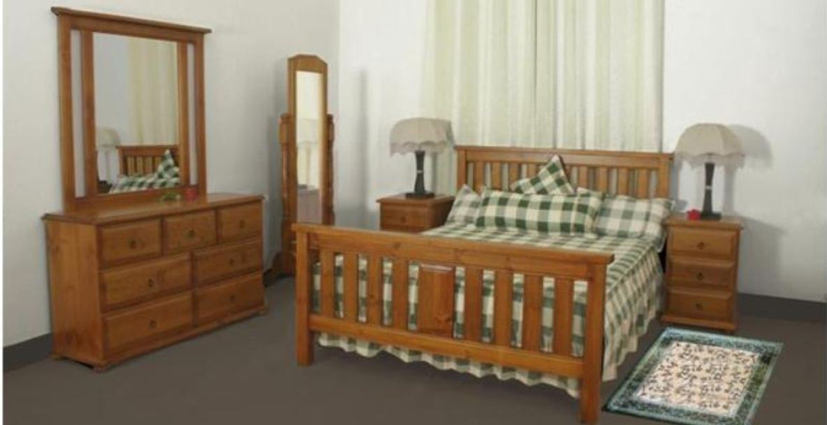LUNAMIS DOUBLE OR QUEEN 5 PIECE (DRESSER) BEDROOM SUITE - (MODEL 3-8-1-12-20-15-14) - AVAILABLE IN CHESTNUT OR WALNUT