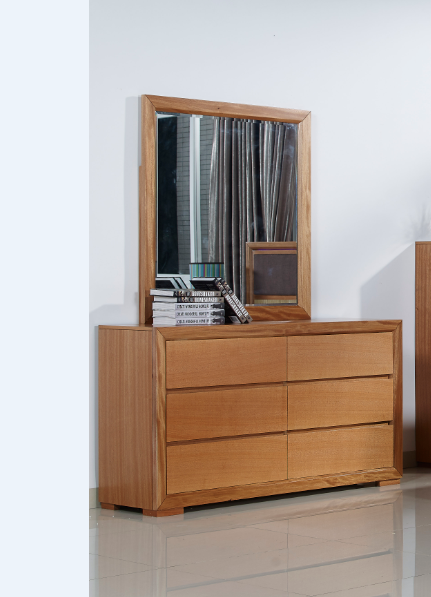 AUDS (614) KING 5 PIECE DRESSER BEDROOM SUITE WITH LED LIGHTS ON BEDHEAD (MODEL 1-21-4-18-5-25) - MAPLE