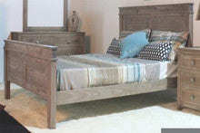 QUEEN BOSTON BED - AS PICTURED