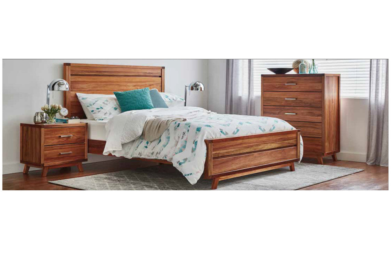 QUEEN VENETIE BED - BLACKWOOD