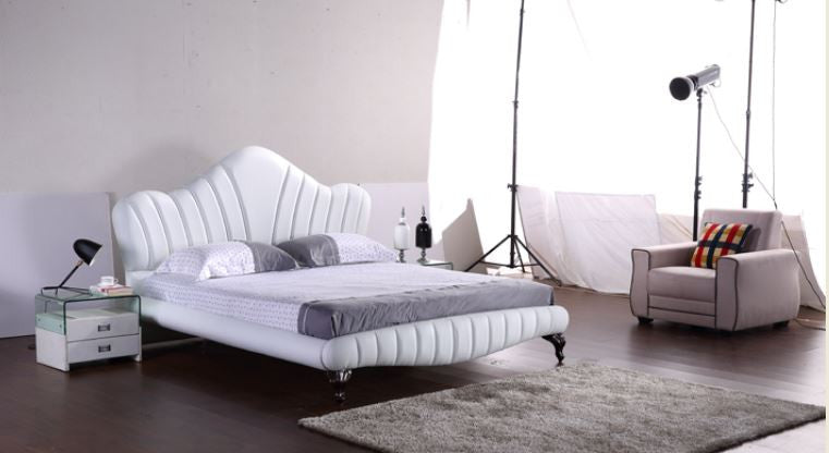 QUEEN ASHLEY LEATHERETTE BED (G1067#) - ASSORTED COLORS