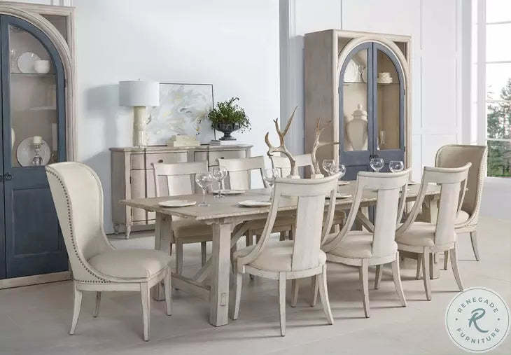 CLASSICAL DINING TABLES