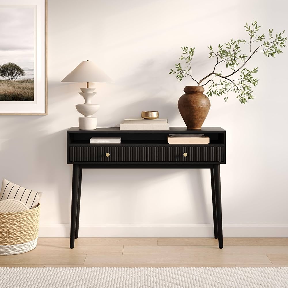CONSOLE / HALL TABLES