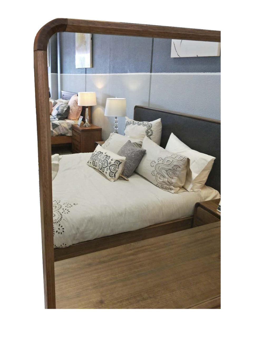ALBERDINE QUEEN  5 PIECE (DRESSER)  BEDROOM SUITE -(MODEL-1-12-5-24-1-14-4-18-1) - NATURAL