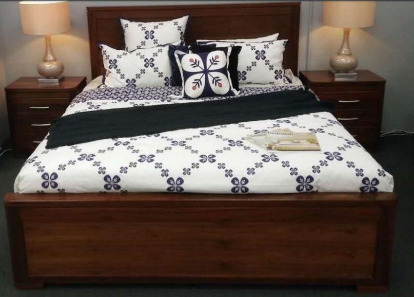 King Marissa Hardwood Bed - (MODEL-2-21-14-2-21-18-25) - As Pictured