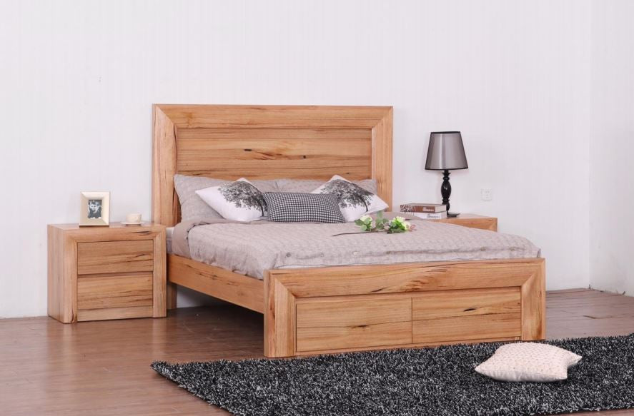 Quakers King 5 Piece (DRESSER) Hardwood Bedroom Suite - (MODEL:12-25-15-14) - As Pictured)