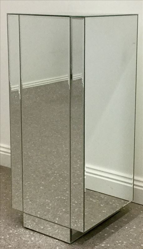Ian Mirrored Side Table - Silver