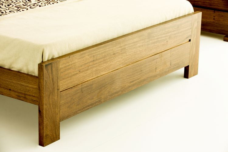 BROOKLYN QUEEN 3 PIECE BEDSIDE BEDROOM SUITE - RUSTIC