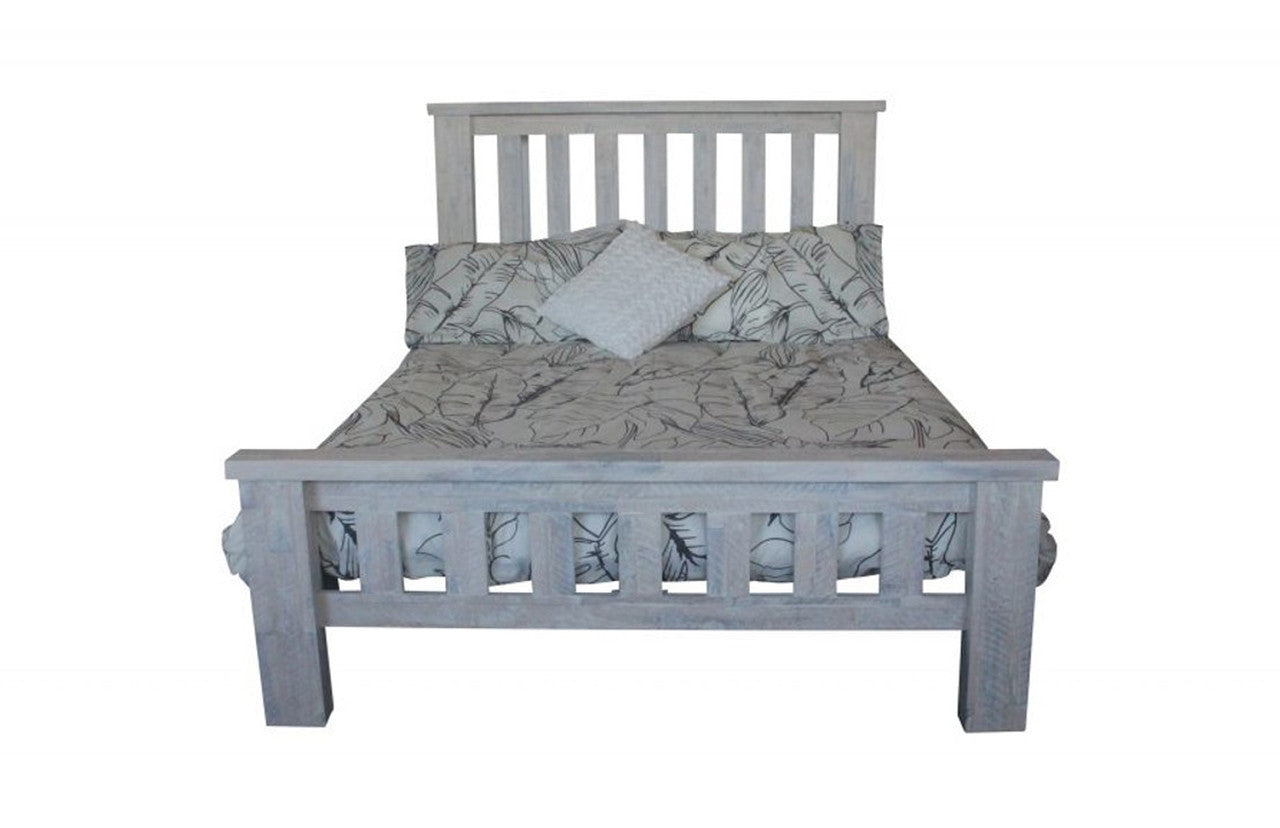 MONTEGO BAY   DOUBLE  OR QUEEN 5  PIECE DRESSER  BEDROOM SUITE   - WHITEWASH