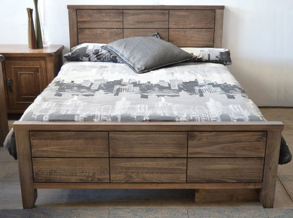 KING NARRABEEN PANAL (14-15-15-20-21-18-5) BED (NTRK(B) - BALTIC(#215) , WALNUT(#219) , GREYWASH (#501)