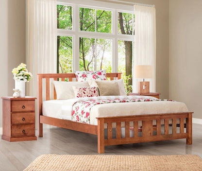 CARRINGTON KING 3 PIECE (BEDSIDE) BEDROOM SUITE WITH STANDARD CASE GOODS - GOLDEN OAK