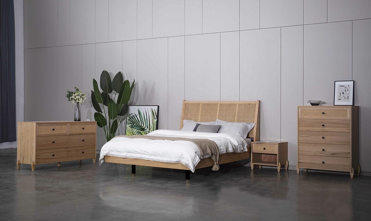 BRAUN QUEEB RATTAN  5 PIECE (DRESSER) BEDROOM SUITE - MESSMATE