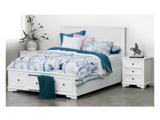 QUEEN CHANELLE BED PANEL BED WITH FOOTEND STORAGE DRAWERS (22-9-5-14-14-1) - WHITE