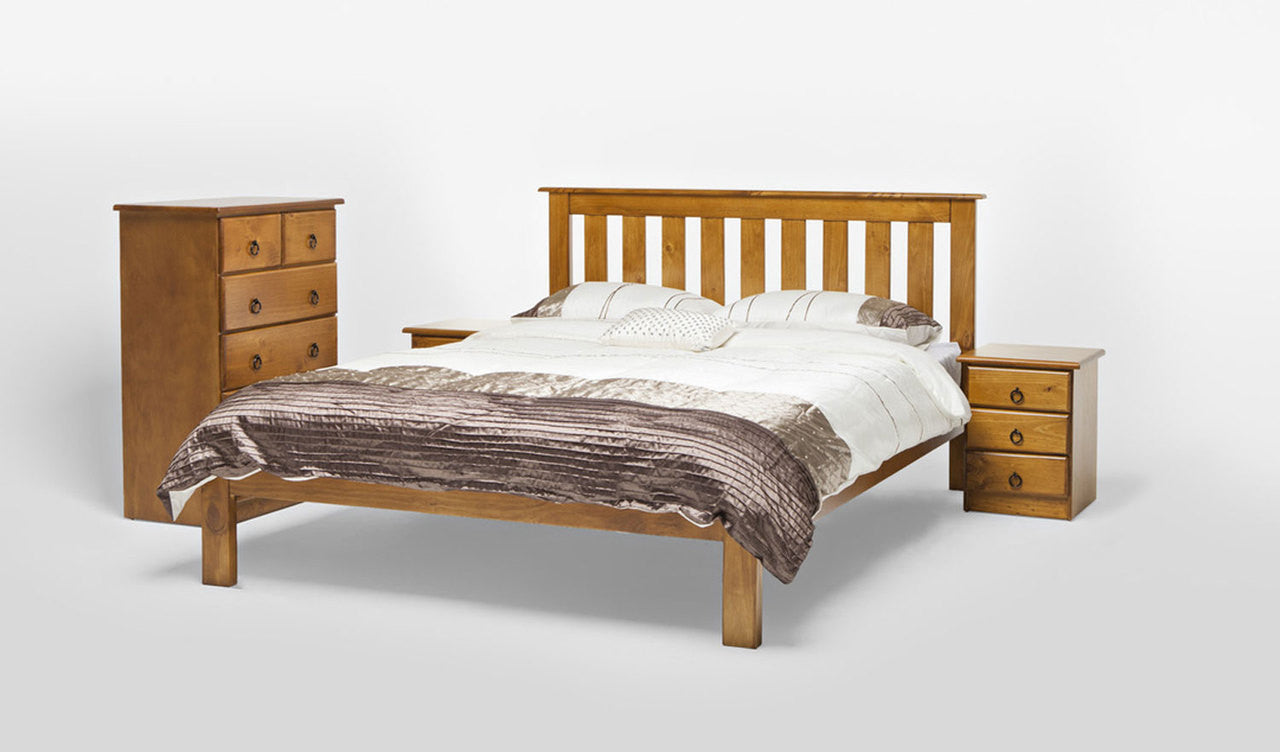 Double Vegas / Cronulla Bed With Dooner Foot - Greywash , Baltic , Walnut