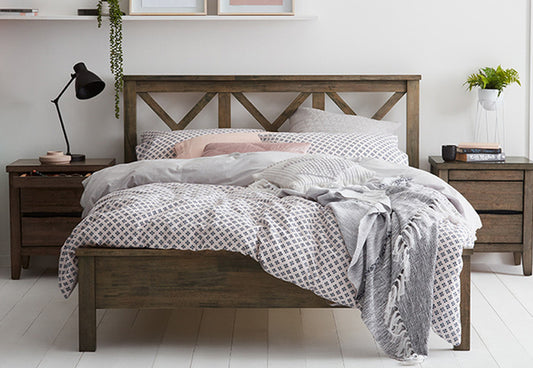 KING AMETHYST (AUSSIE MADE) BED (IM-6844) - ASSORTED STAINED COLOURS